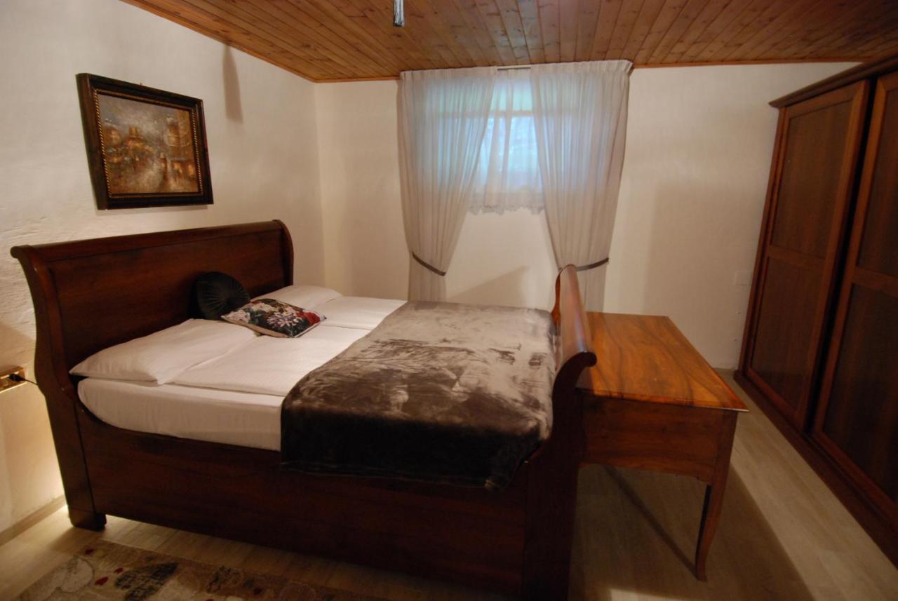 Casa Villa Kitty Riva del Garda Luaran gambar