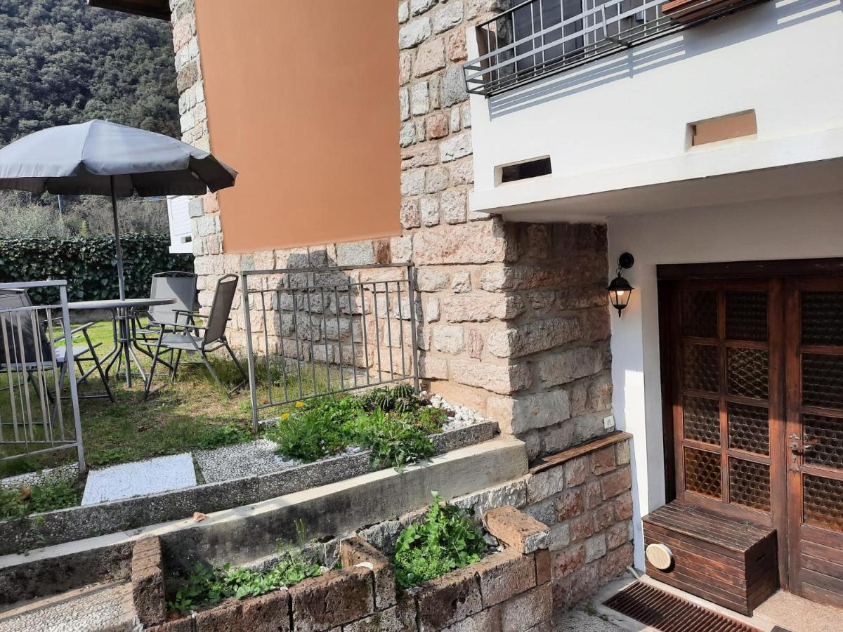 Casa Villa Kitty Riva del Garda Luaran gambar